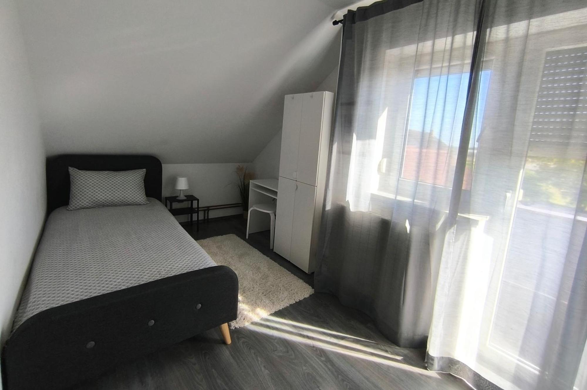Apartment Cedar Zagreb Airport - Velika Gorica Scitarjevo Exterior photo